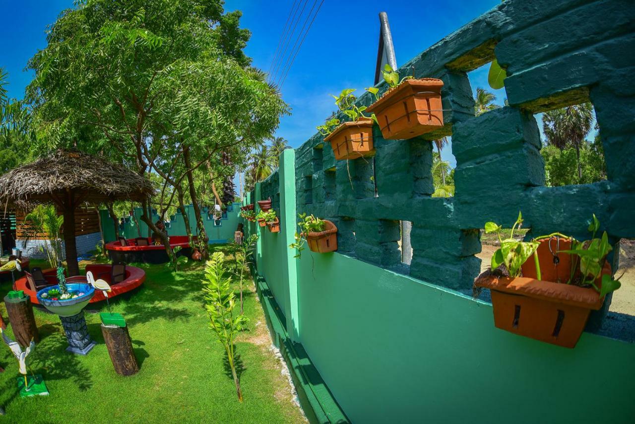 Neem Garden Guest House Batticaloa Exterior foto