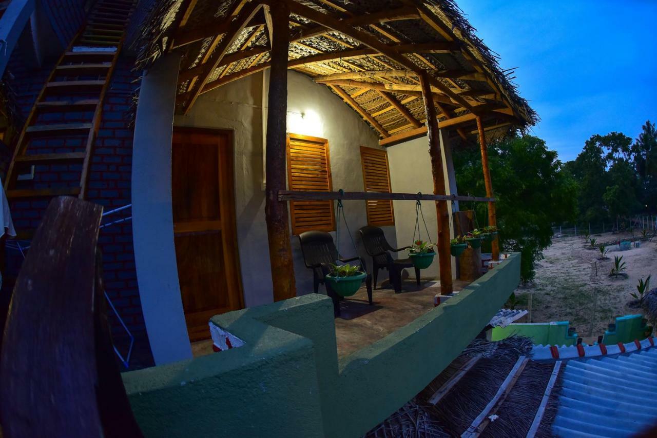 Neem Garden Guest House Batticaloa Exterior foto